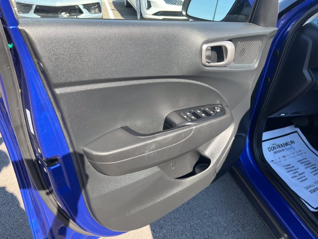 Used 2024 Blue Hyundai SEL image 11