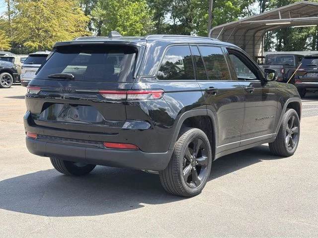 Used 2025 Black Jeep Limited image 4