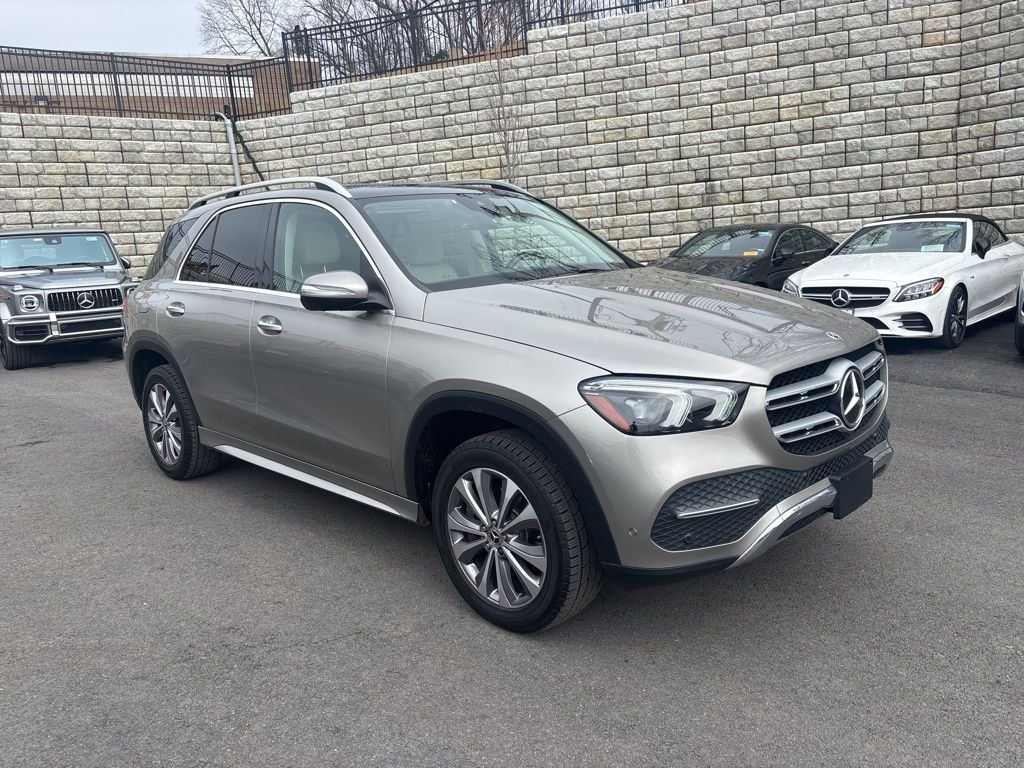 Certified Used 2022 Silver Mercedes-Benz GLE 350 image 1