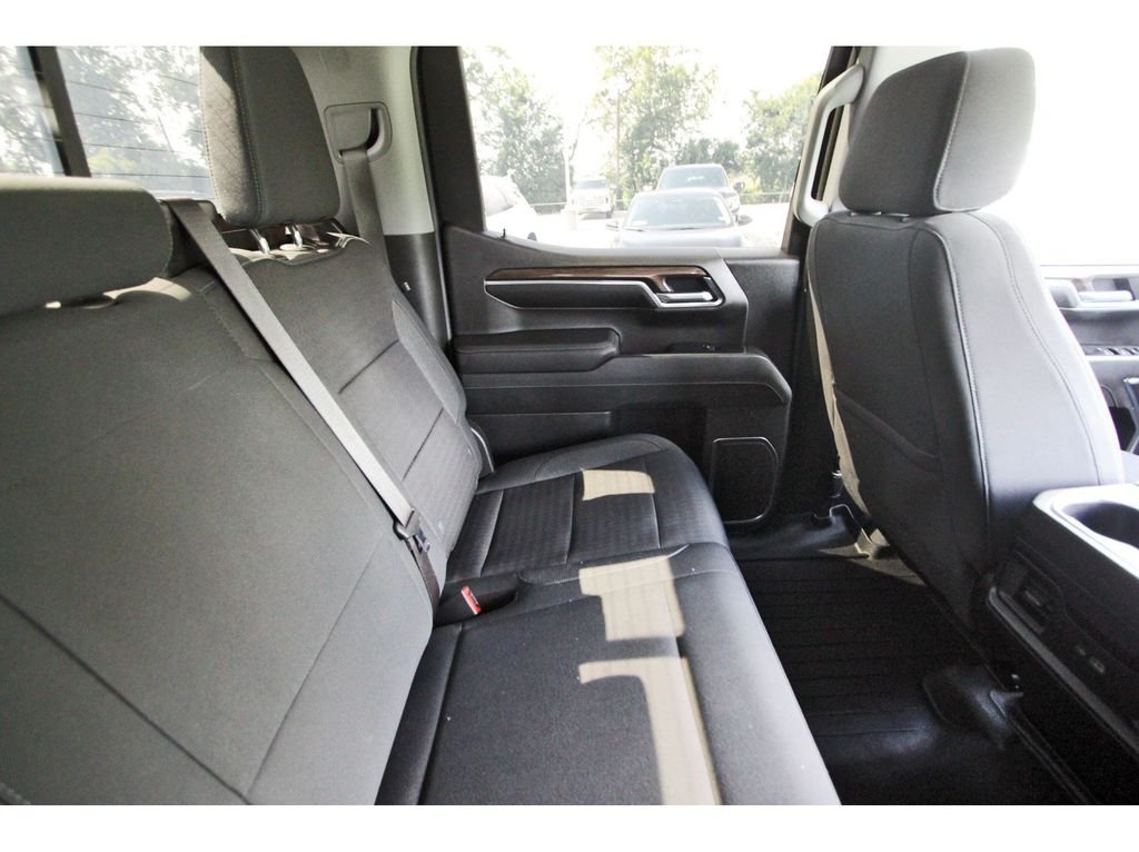 Used 2023 White Chevrolet LT image 13