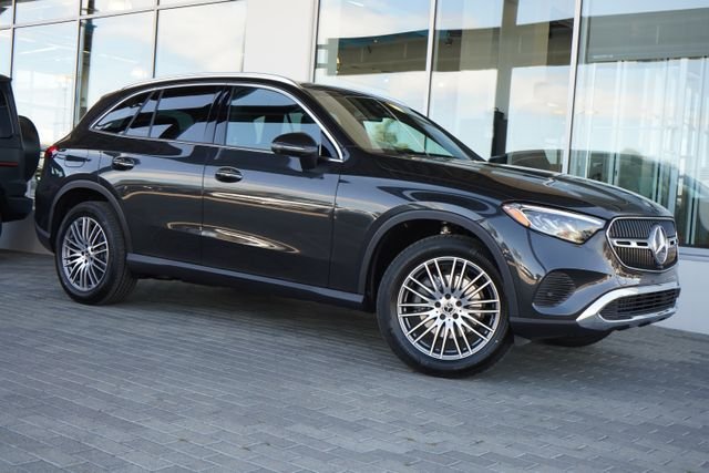 New 2026 Graphite Grey Metallic Mercedes-Benz GLC 300 image 1