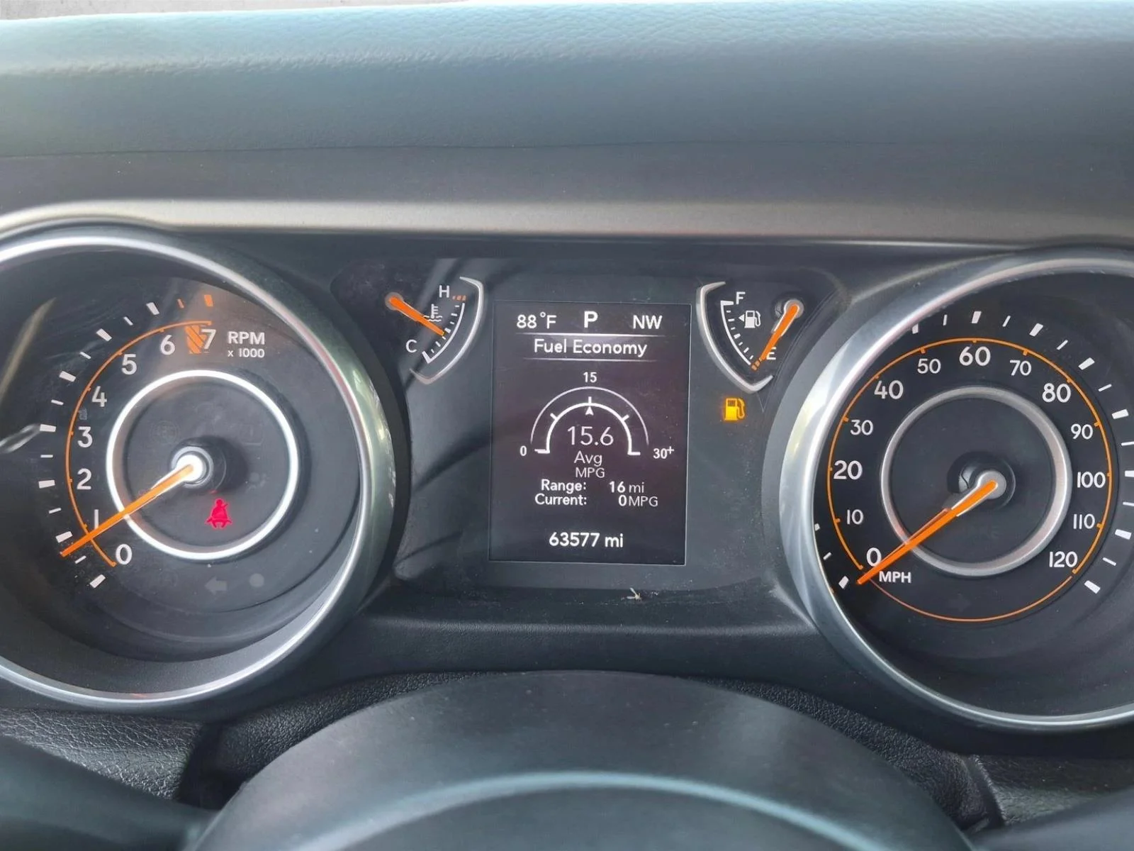 Used 2018 Mojito! Clearcoat Jeep Sport S image 10