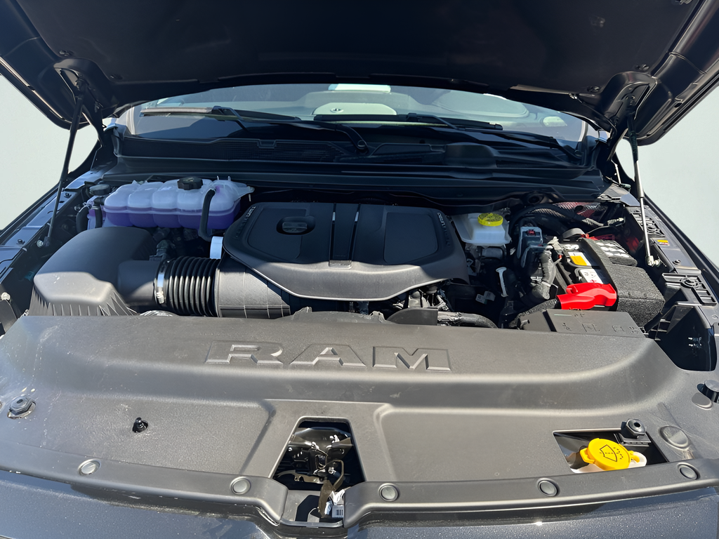 2025 RAM 1500 Laramie - Photo 16