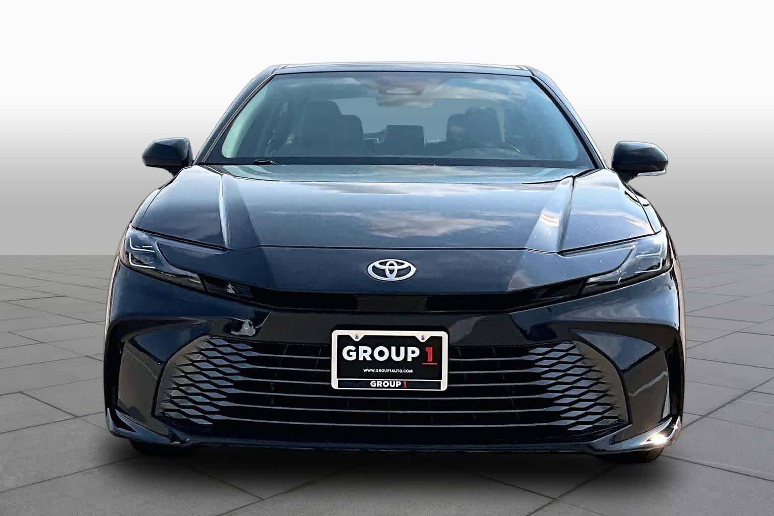 Used 2025 Underground Toyota XLE image 4