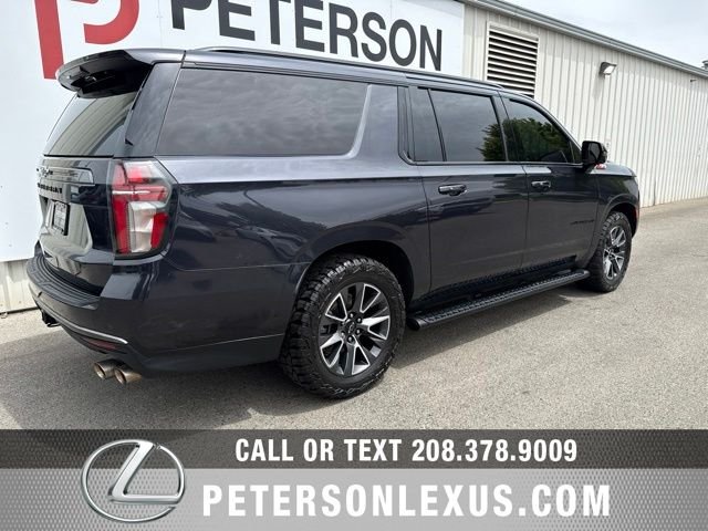 Used 2022 Gray Chevrolet Z71 image 4