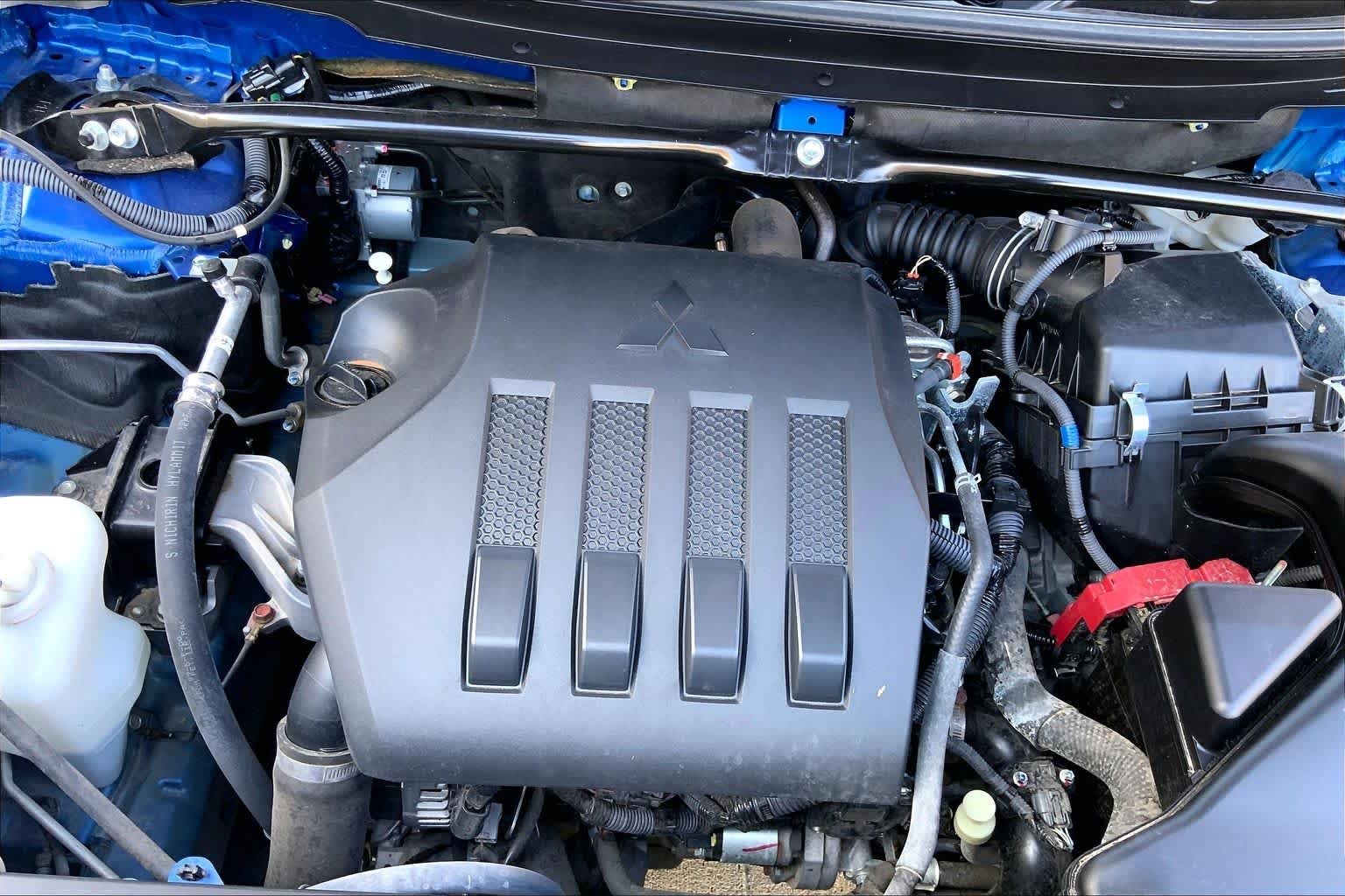 Used 2024 Lightning Blue Mitsubishi SE image 31