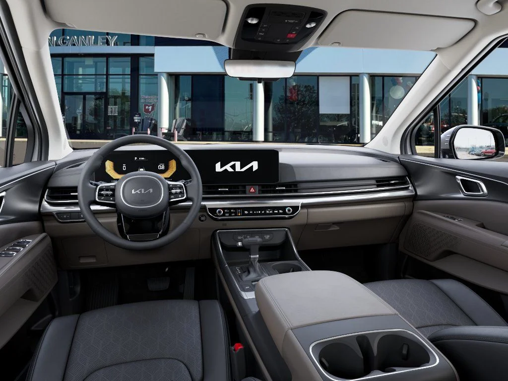 New 2026 Snow White Pearl Kia LXS image 14