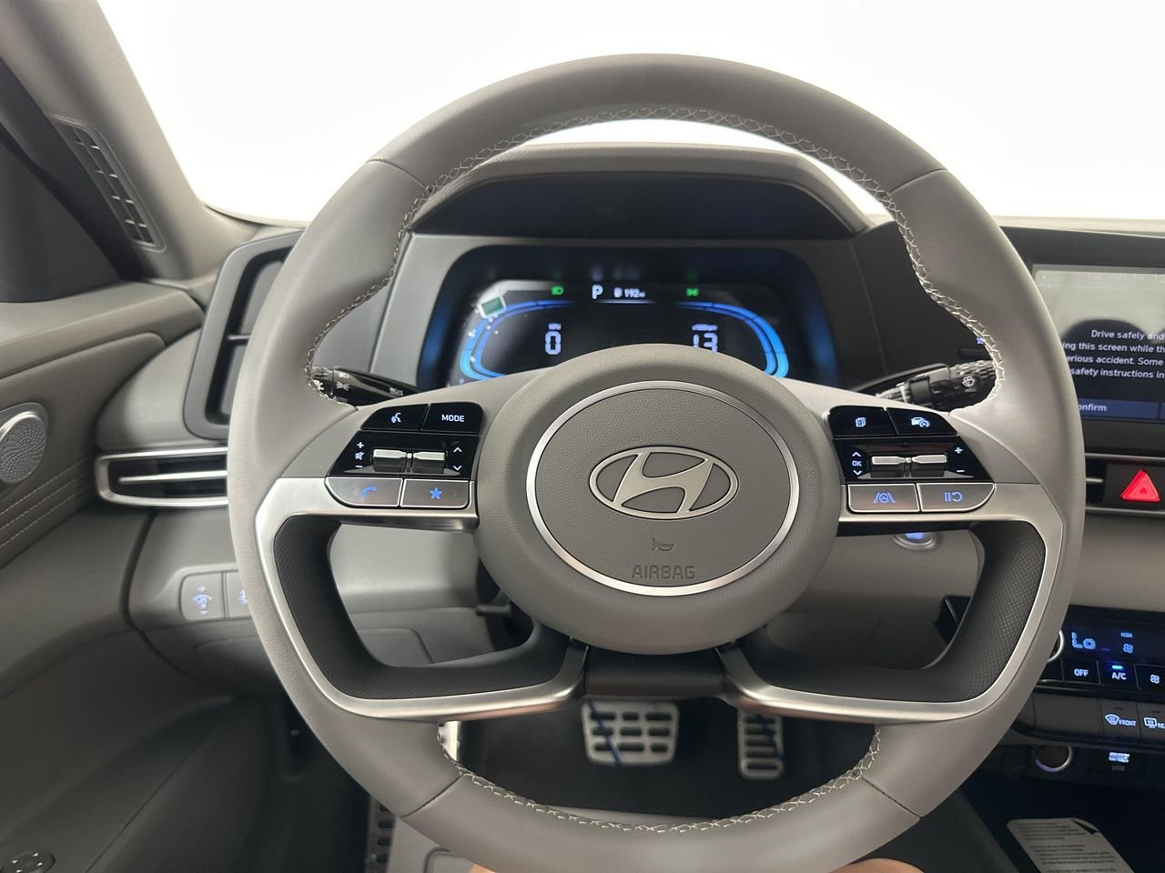 New 2026 Serenity White Hyundai SEL Sport image 12