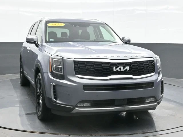 Used 2022 Silver Kia SX image 6