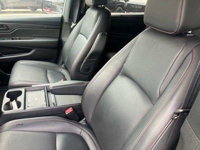 Certified Used 2025 Modern Steel Metallic Honda Sport-L image 12