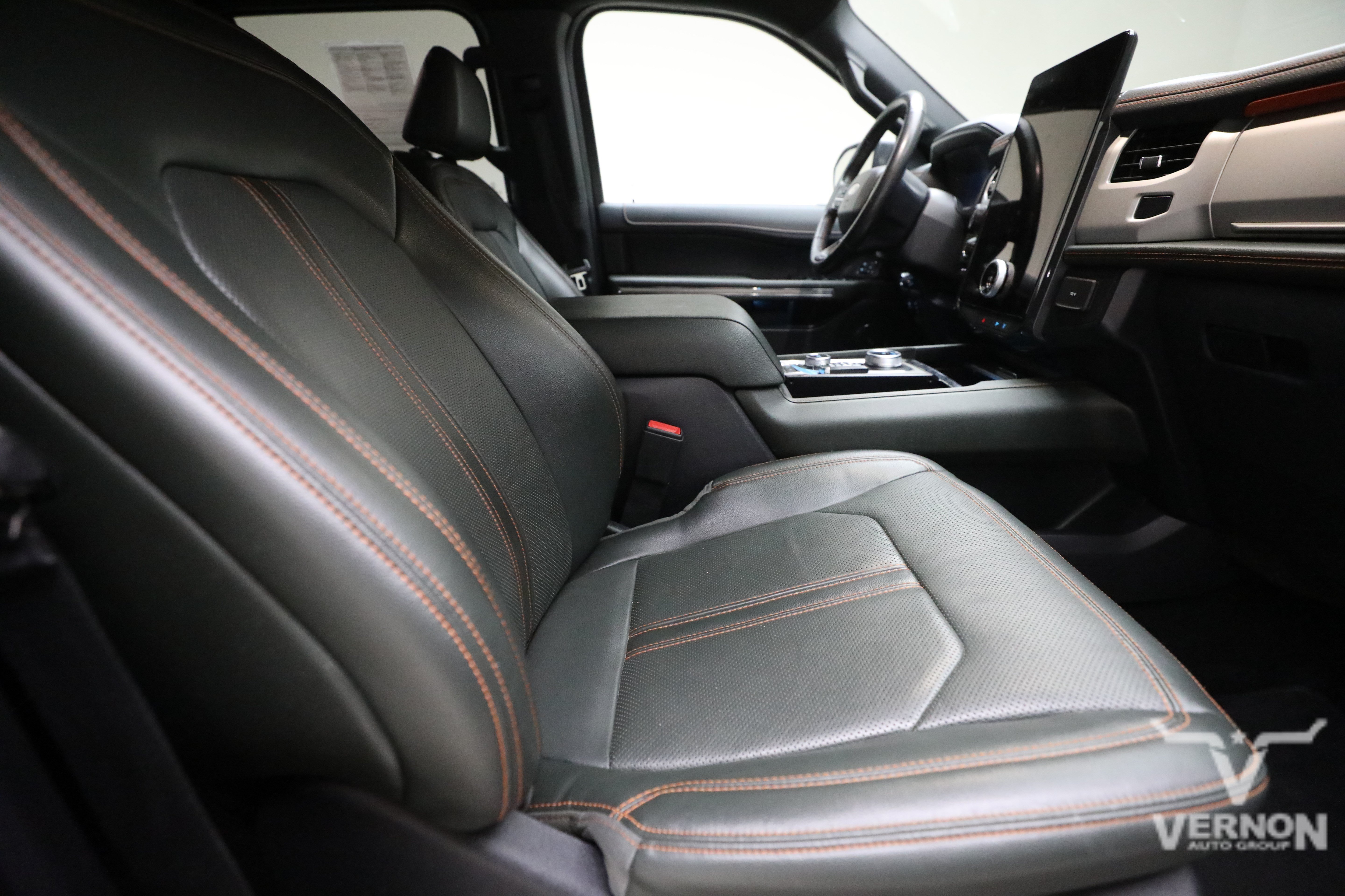 Used 2022 Oxford White Ford Y image 11