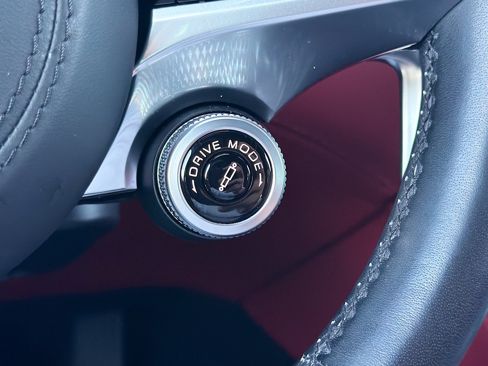 Used 2023 Bianco Maserati Modena image 31