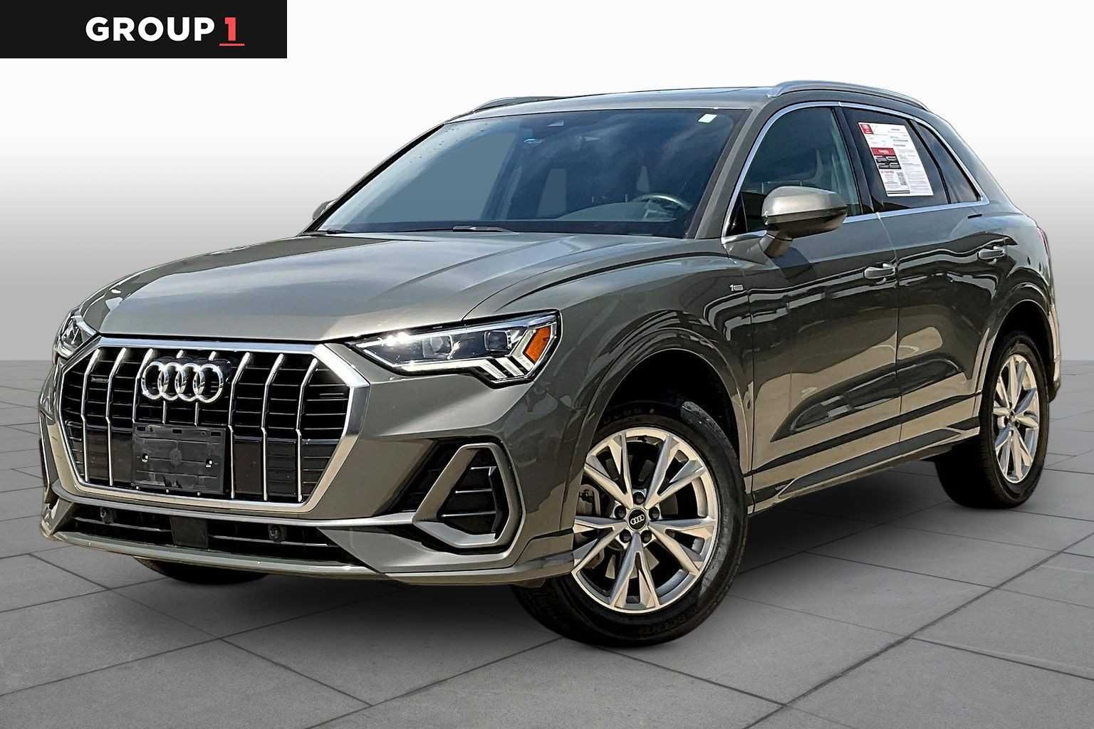 2023 Audi Q3 45 TFSI S Line Premium quattro's photo