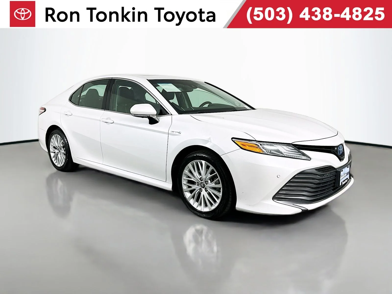 2018 Toyota Camry 2.5 Auto XLE Hybrid's photo