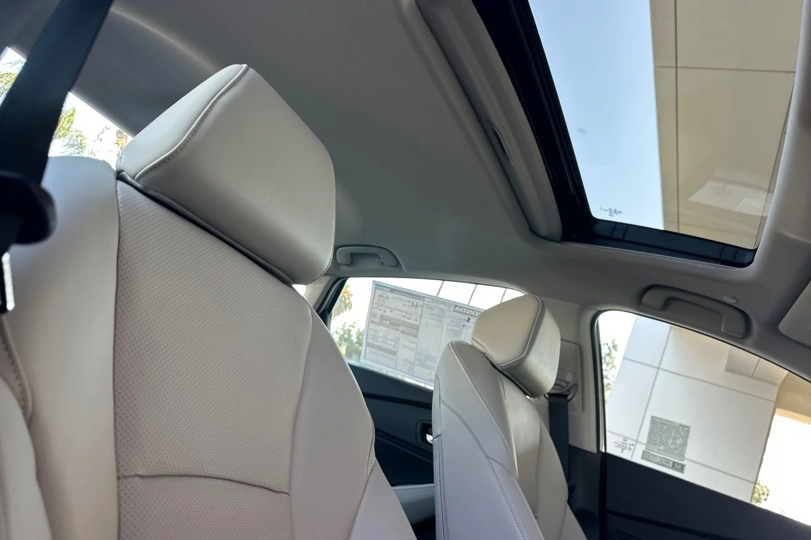 New 2026 Urban Gray Pearl Honda Touring image 17