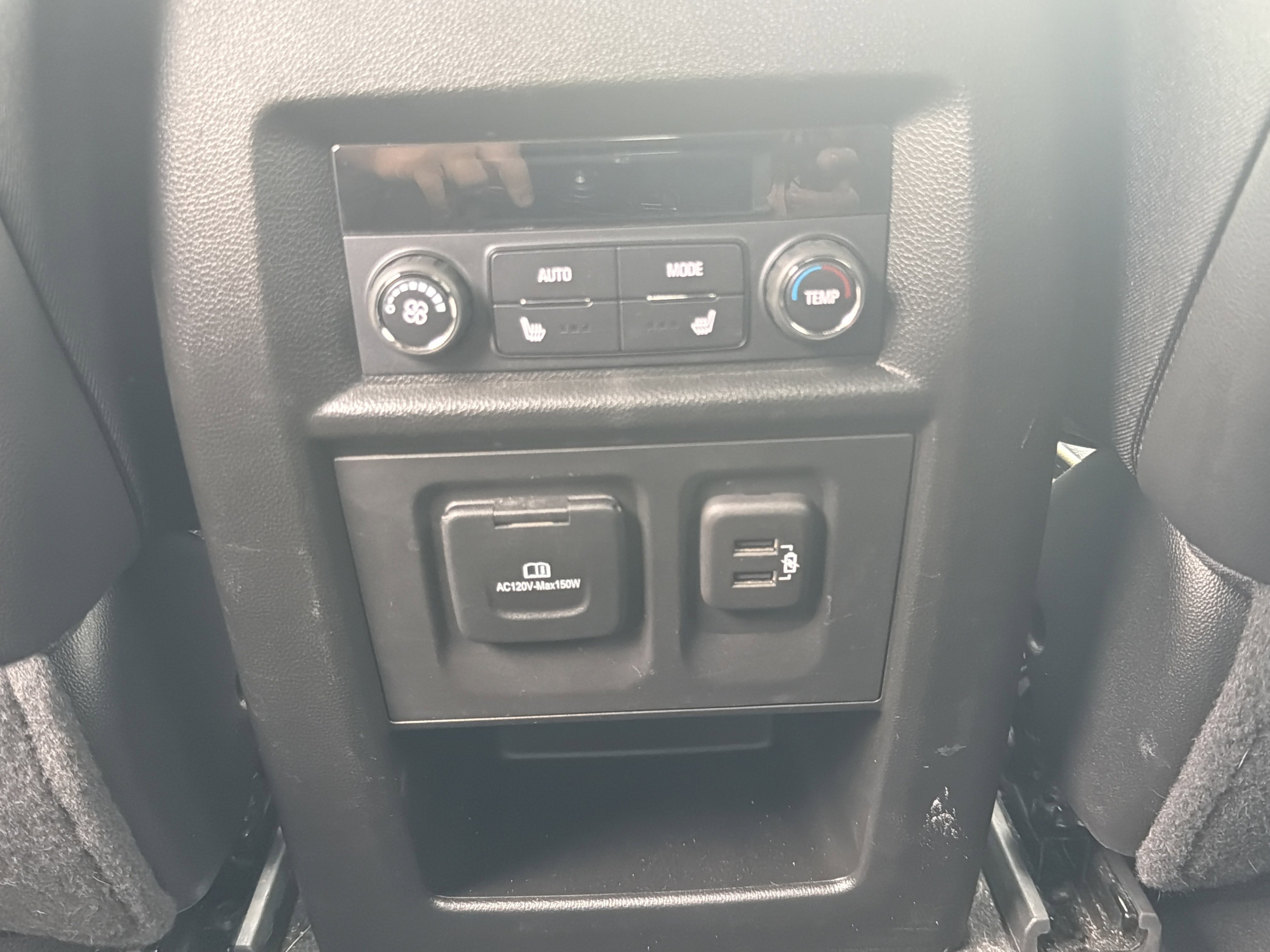 2023 Chevrolet Traverse Premier - Photo 21