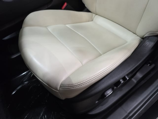 2024 Cadillac XT6 Sport - Photo 25