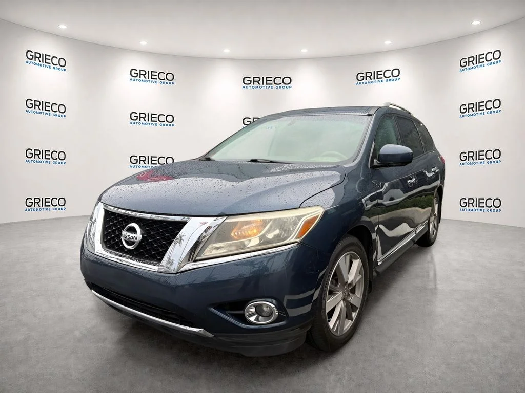 Used 2014 Blue Nissan Platinum image 2