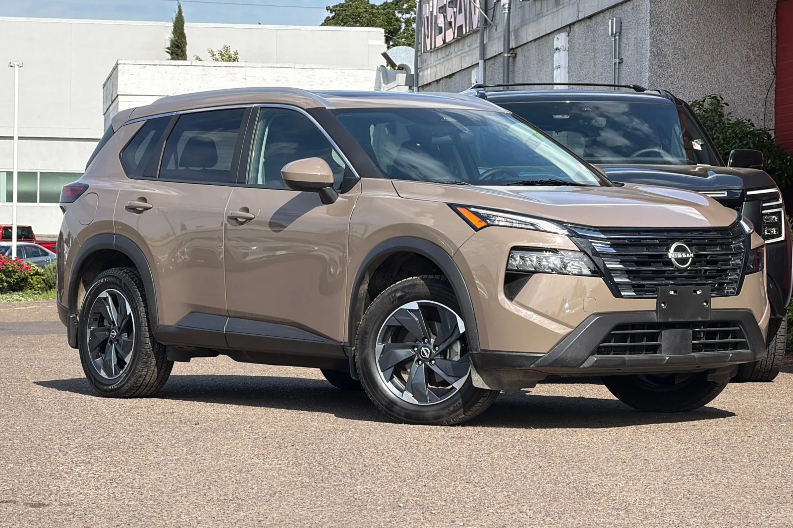 Used 2025 Baja Storm Metallic Nissan SV image 2