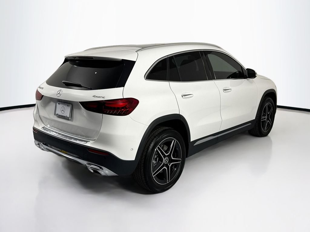New 2026 Polar White Mercedes-Benz GLA 250 image 5
