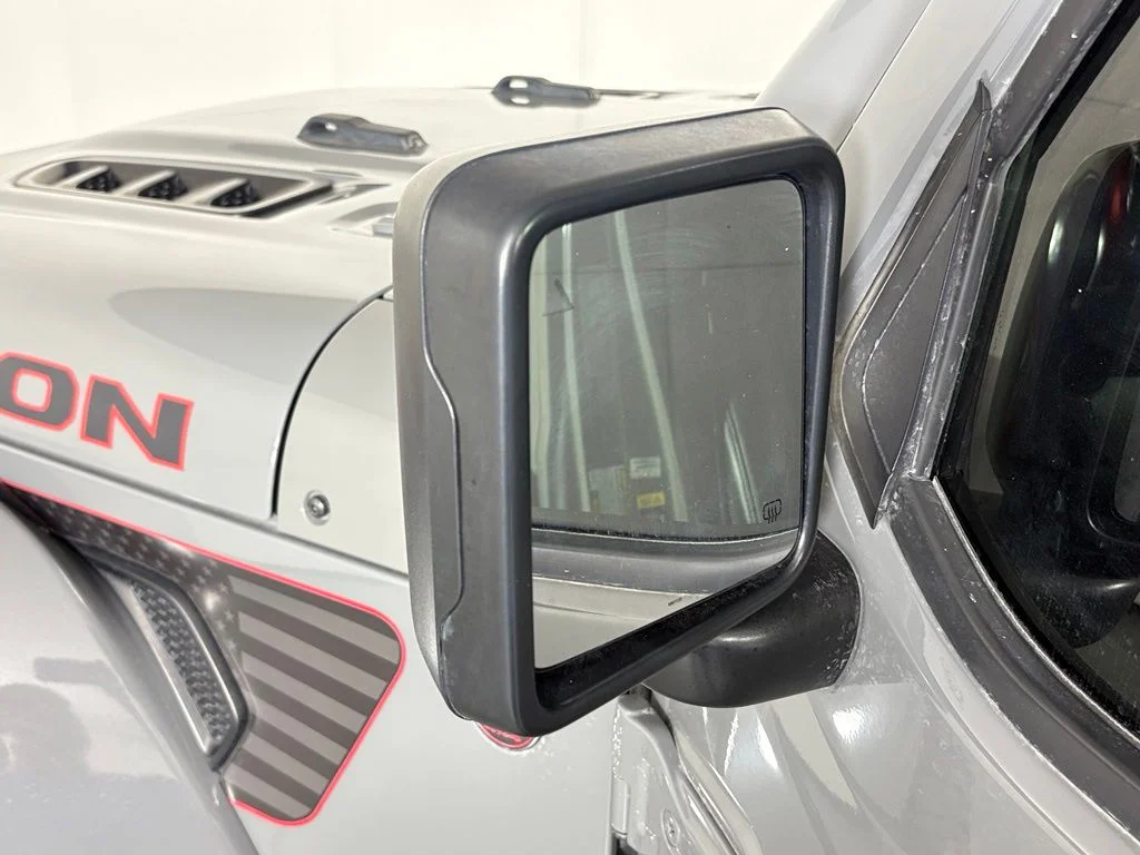 Used 2021 Gray Jeep Rubicon image 13