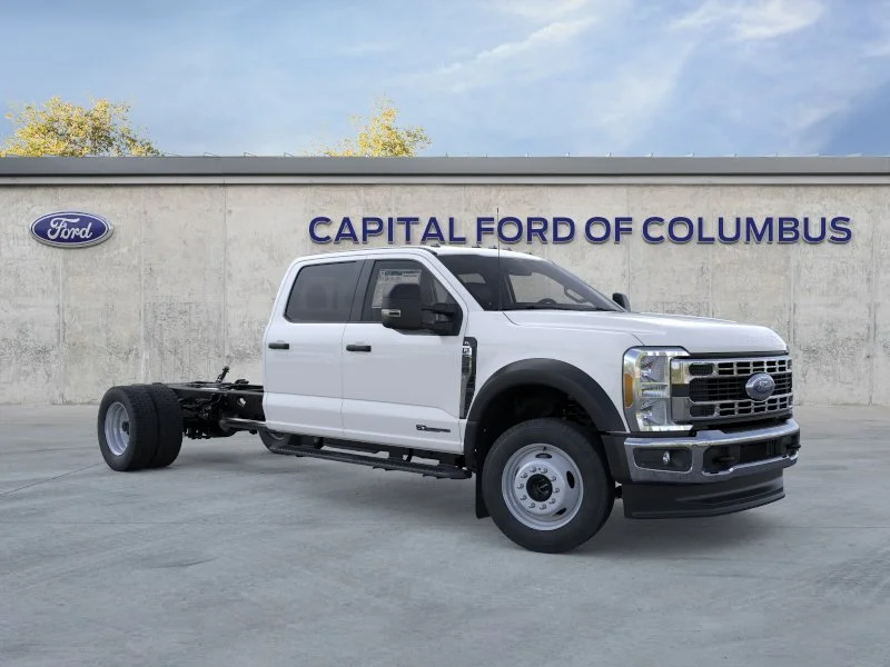 New 2026 Oxford White Ford F-550® XL image 36