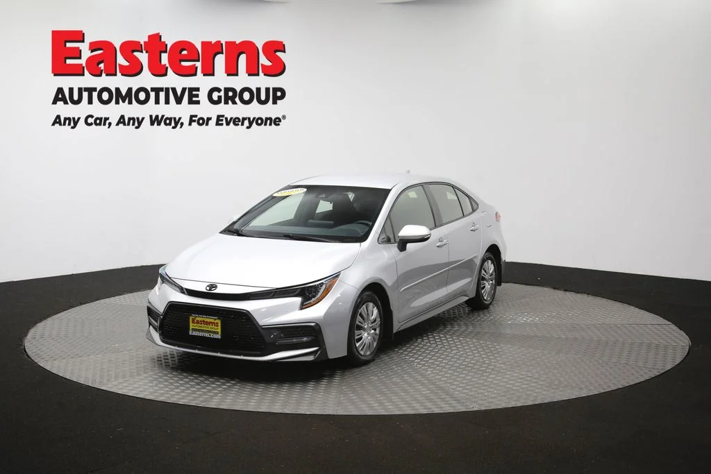 Used 2022 Silver Toyota SE image 52