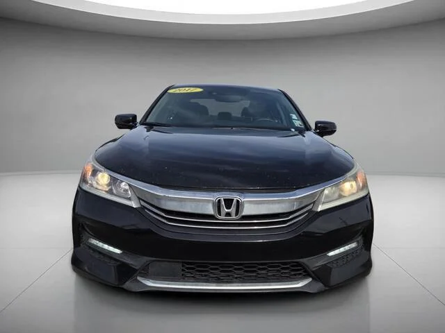 Used 2017 Modern Steel Metallic Honda EX-L image 8