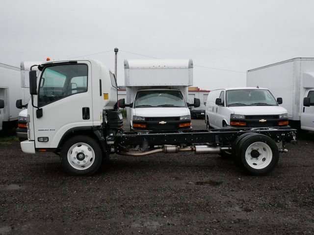 Used 2024 Arc White Chevrolet NA image 2
