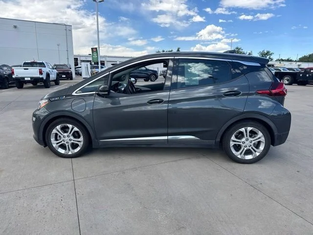 Used 2021 Gray Chevrolet LT image 8