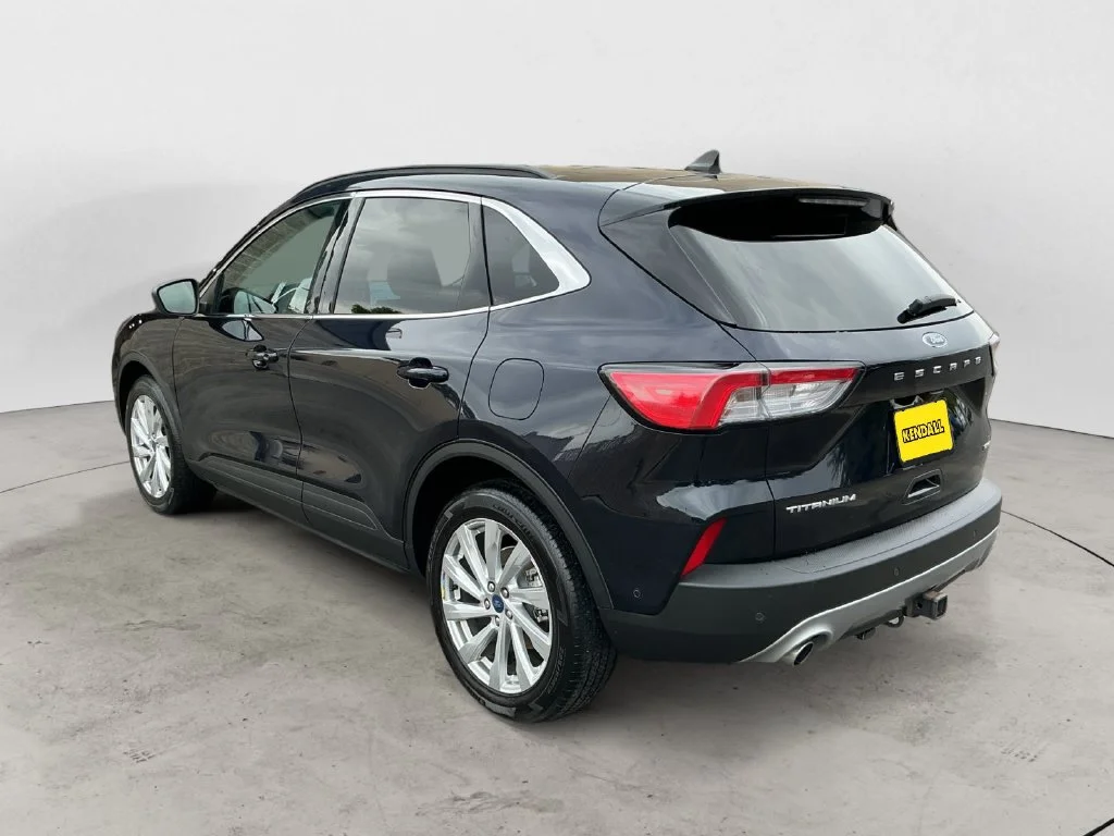 Used 2021 Blue Ford Titanium image 7