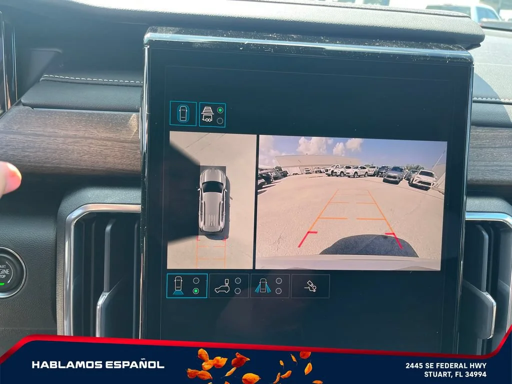 2026 GMC Acadia Denali Ultimate - Photo 25