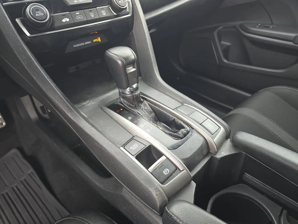 Used 2021 Sonic Gray Pearl Honda Sport image 22