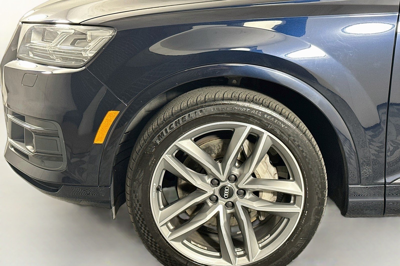 Used 2018 Ink Blue Metallic Audi Prestige image 13