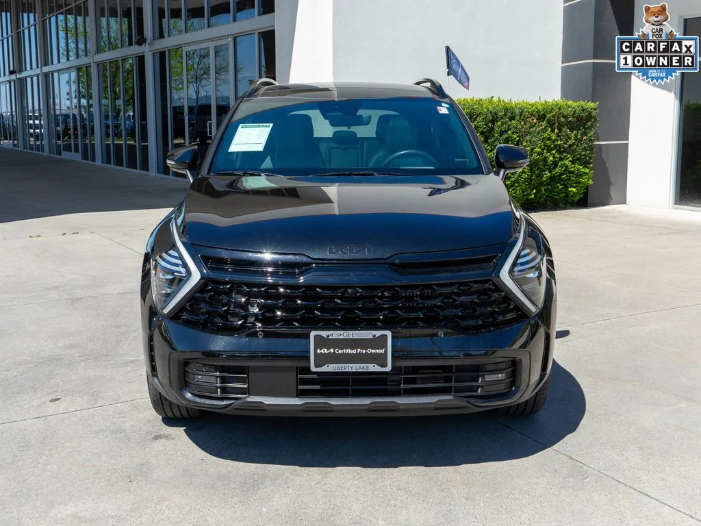 Used 2025 Black Kia X-Line Prestige image 2