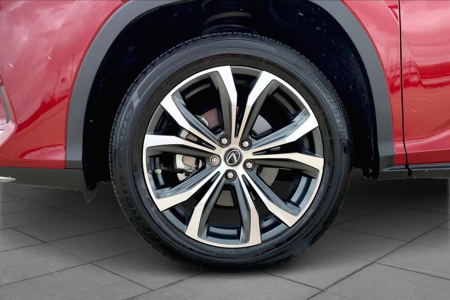 Used 2021 Matador Red Mica Lexus  image 11