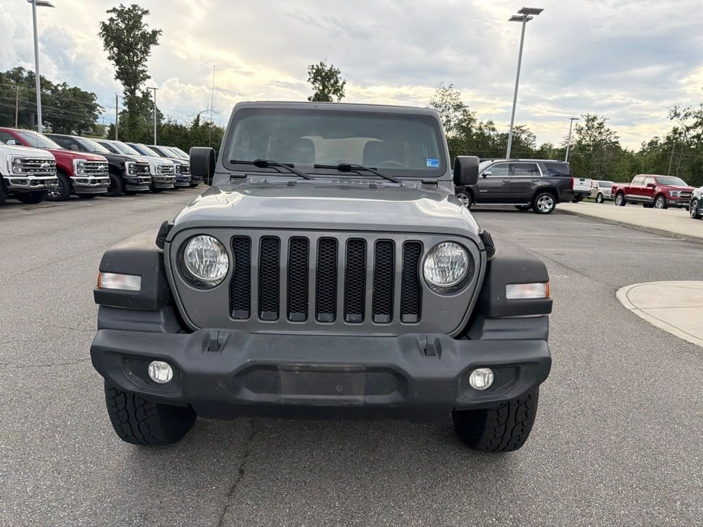 Used 2020 Sting Gray Clearcoat Jeep Unlimited Sport Altitude image 4