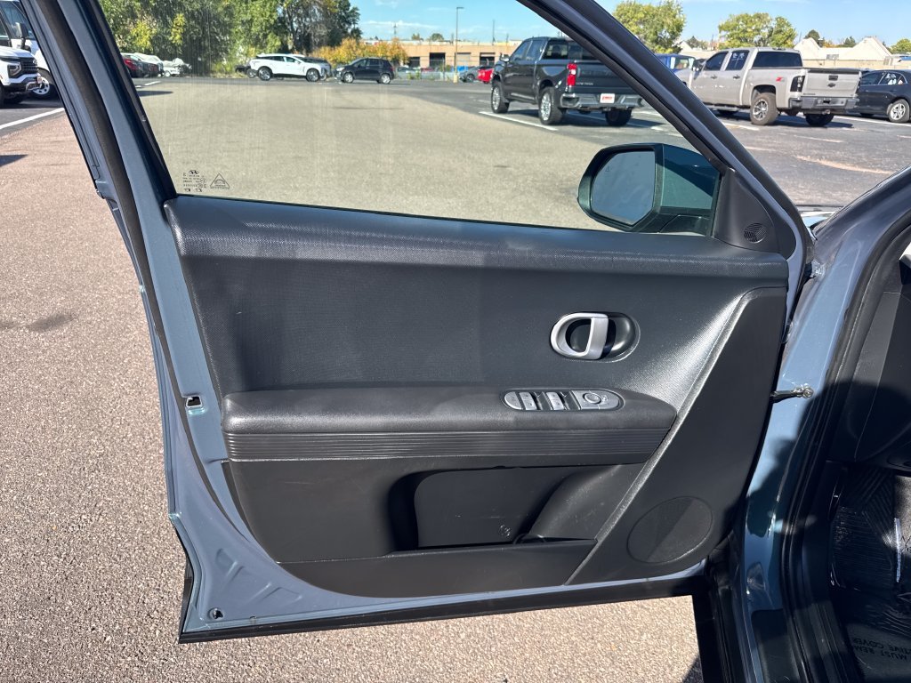 Used 2024 Digital Teal Hyundai SEL image 10
