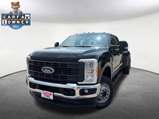 Pre-Owned 2025 Ford F-350 XL 4WD 4 Door Crew Cab Long Bed Truck