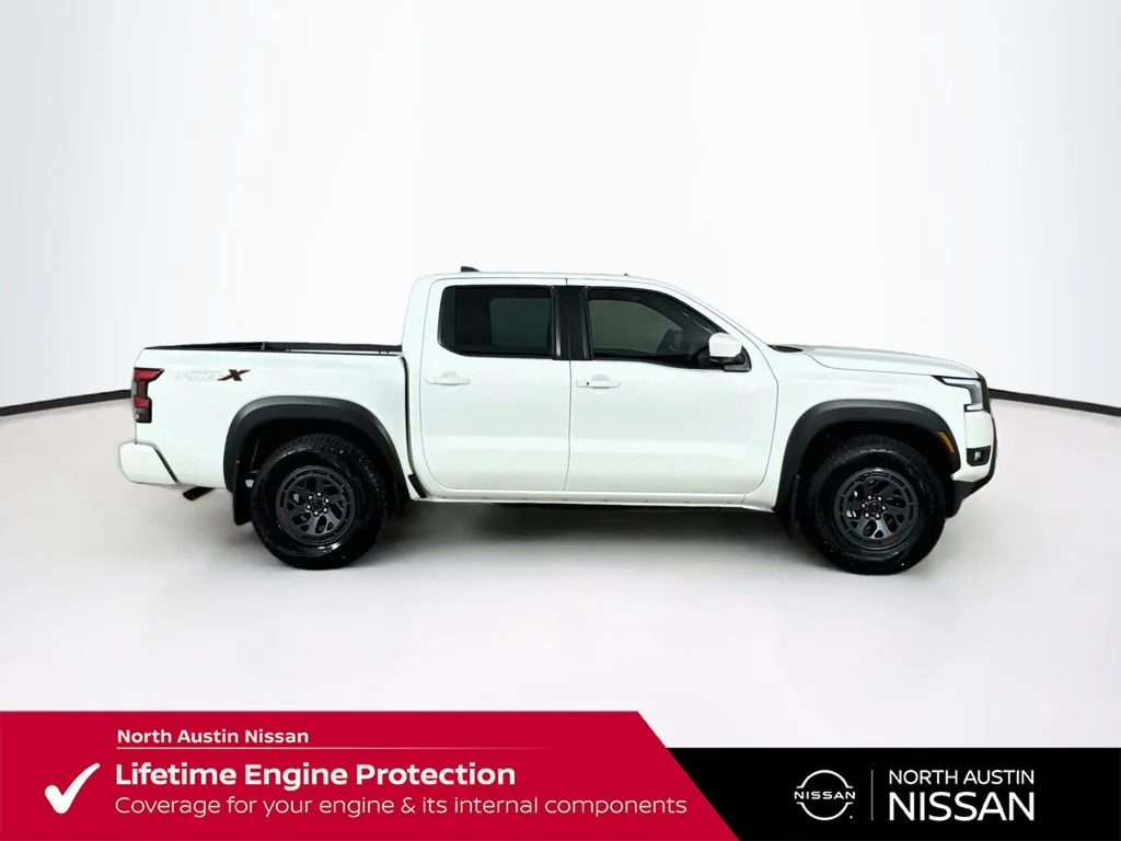 New 2026 White Nissan PRO-X image 9
