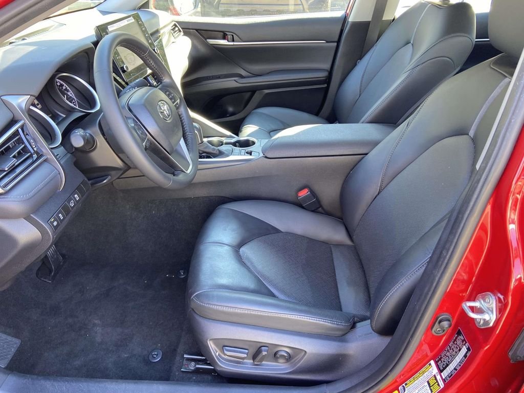 2024 Toyota Camry XLE - Photo 18