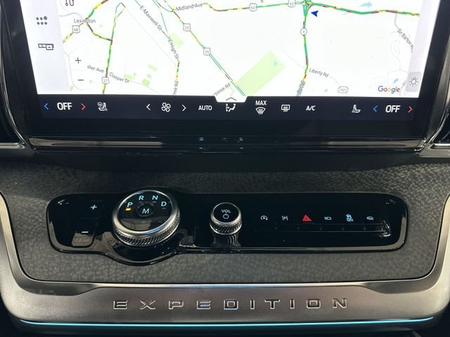 New 2026 Marsh Gray Ford Tremor® image 21