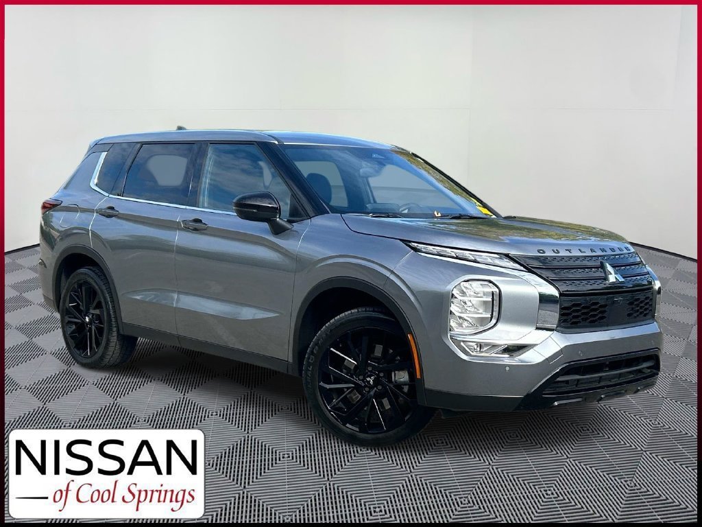 2023 Mitsubishi Outlander SE Black Edition