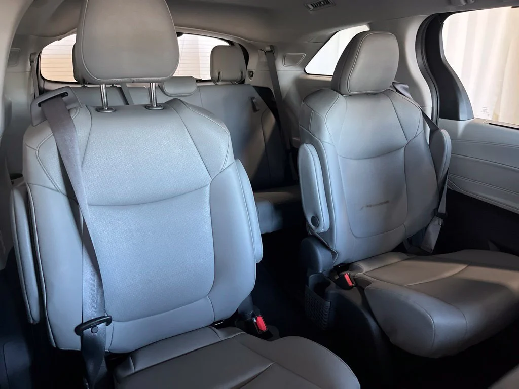 Used 2022 Gray Toyota XLE image 36