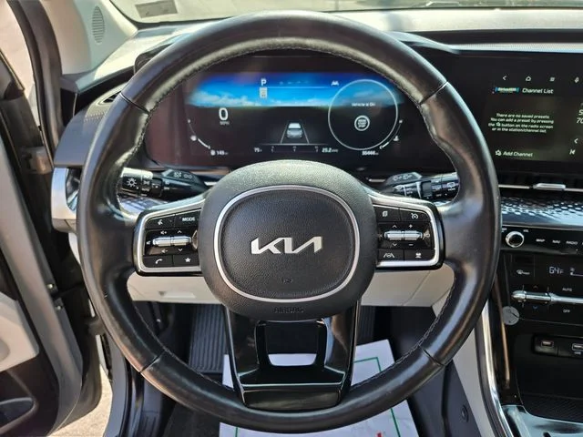 Used 2024 White Kia SX Prestige image 32