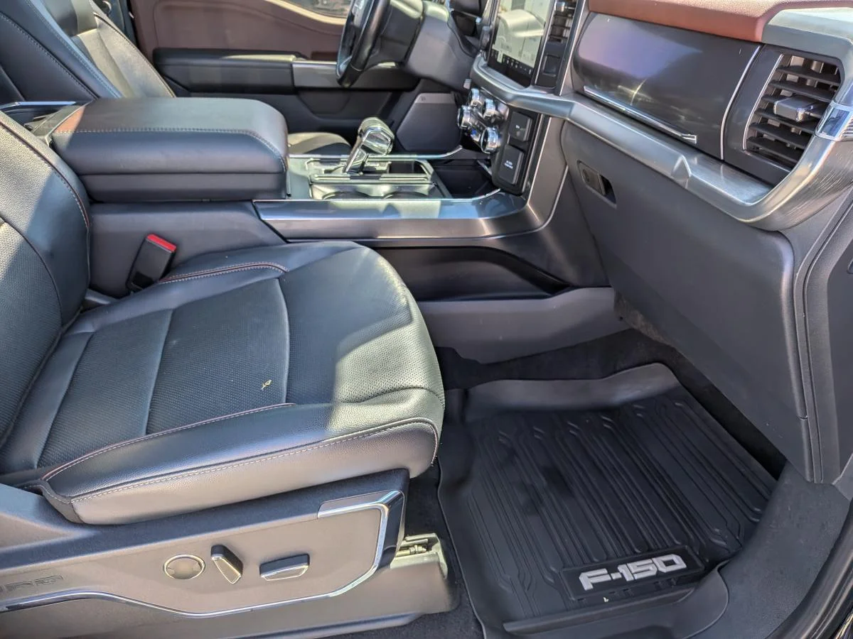 Used 2023 Black Ford Lariat 4wd Supercrew image 20