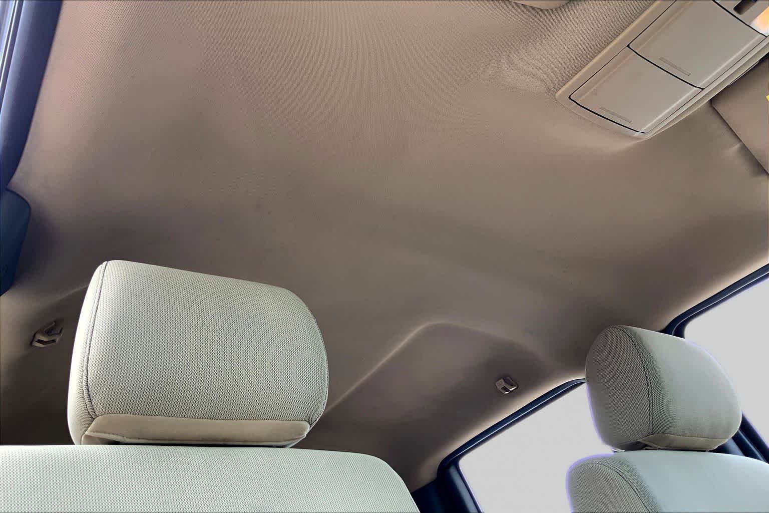 Used 2013 Tuxedo Black Metallic Ford XLT image 14