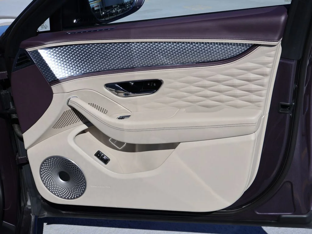 Used 2023 Gray Violet by Mulliner Bentley Azure image 15