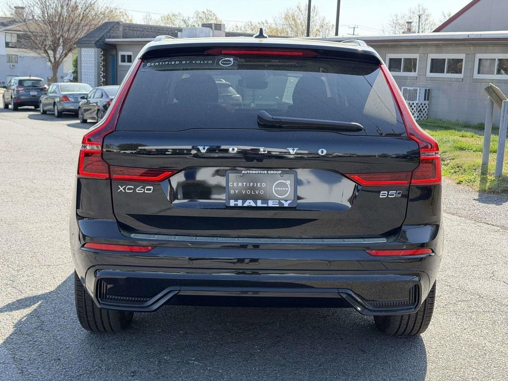 2026 Volvo XC60 Plus - Photo 20
