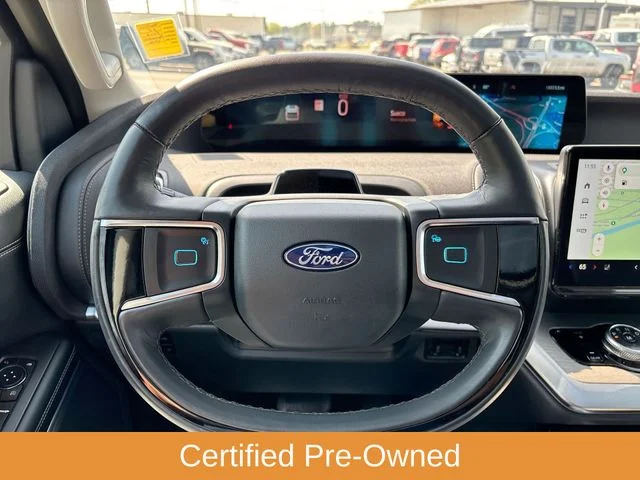 Used 2025 White Ford Platinum image 34